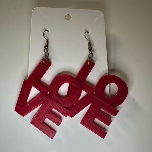 Handmade Red LOVE Statement Earrings NEW - Picture 1 of 3